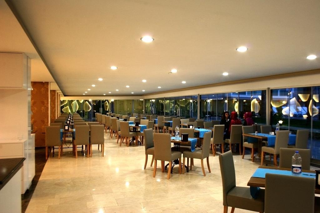 Grand Akca Hotel 加济帕夏 外观 照片
