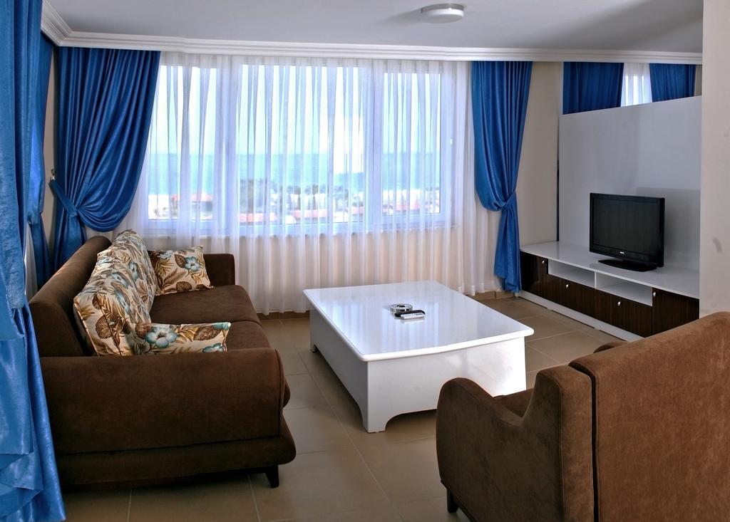Grand Akca Hotel 加济帕夏 外观 照片
