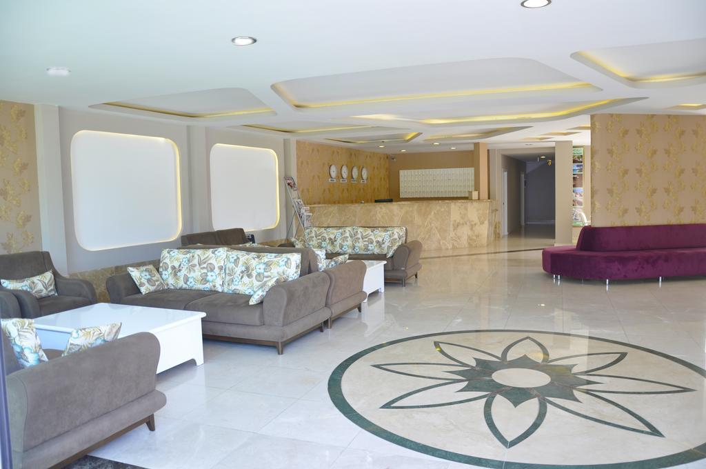 Grand Akca Hotel 加济帕夏 外观 照片