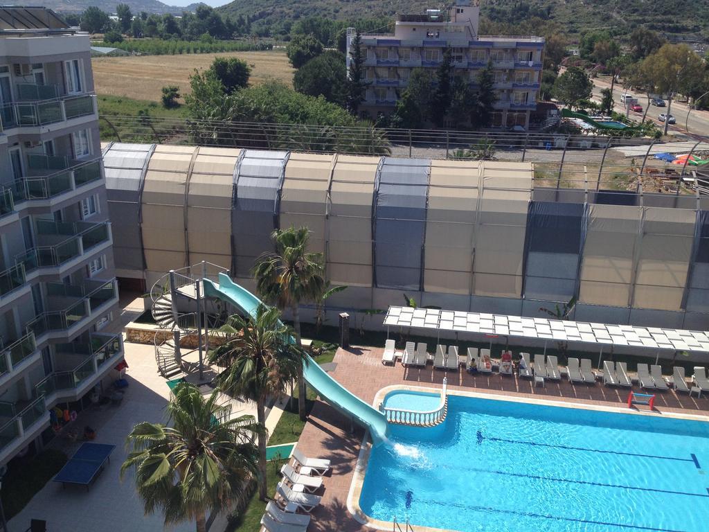 Grand Akca Hotel 加济帕夏 外观 照片