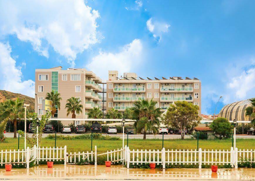 Grand Akca Hotel 加济帕夏 外观 照片